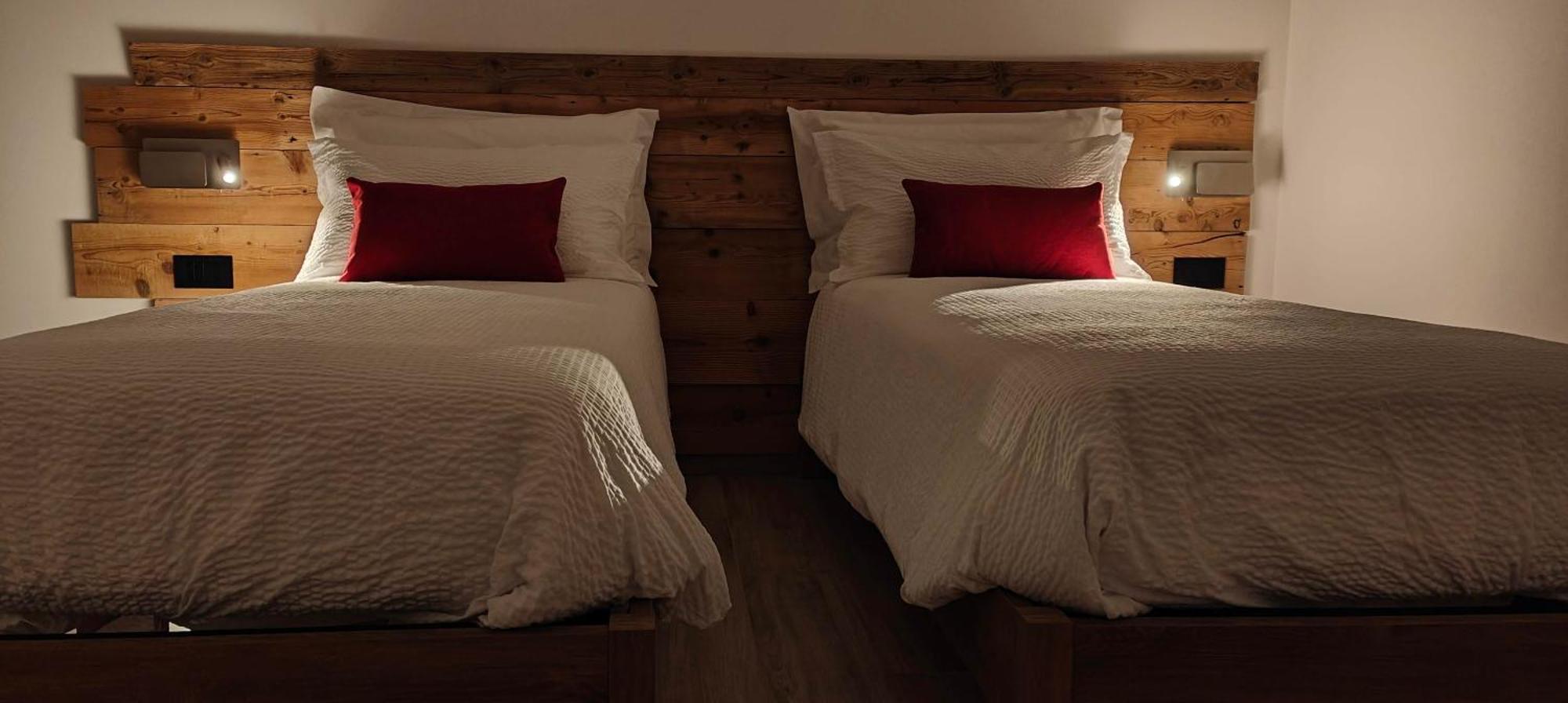 Casa Novecentosei Bed and Breakfast Sonico Eksteriør billede