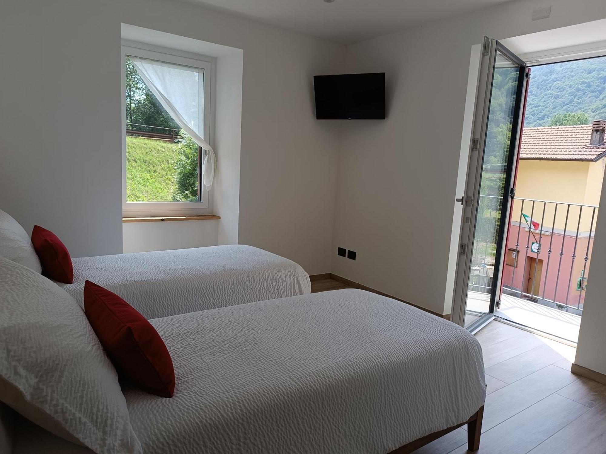 Casa Novecentosei Bed and Breakfast Sonico Eksteriør billede